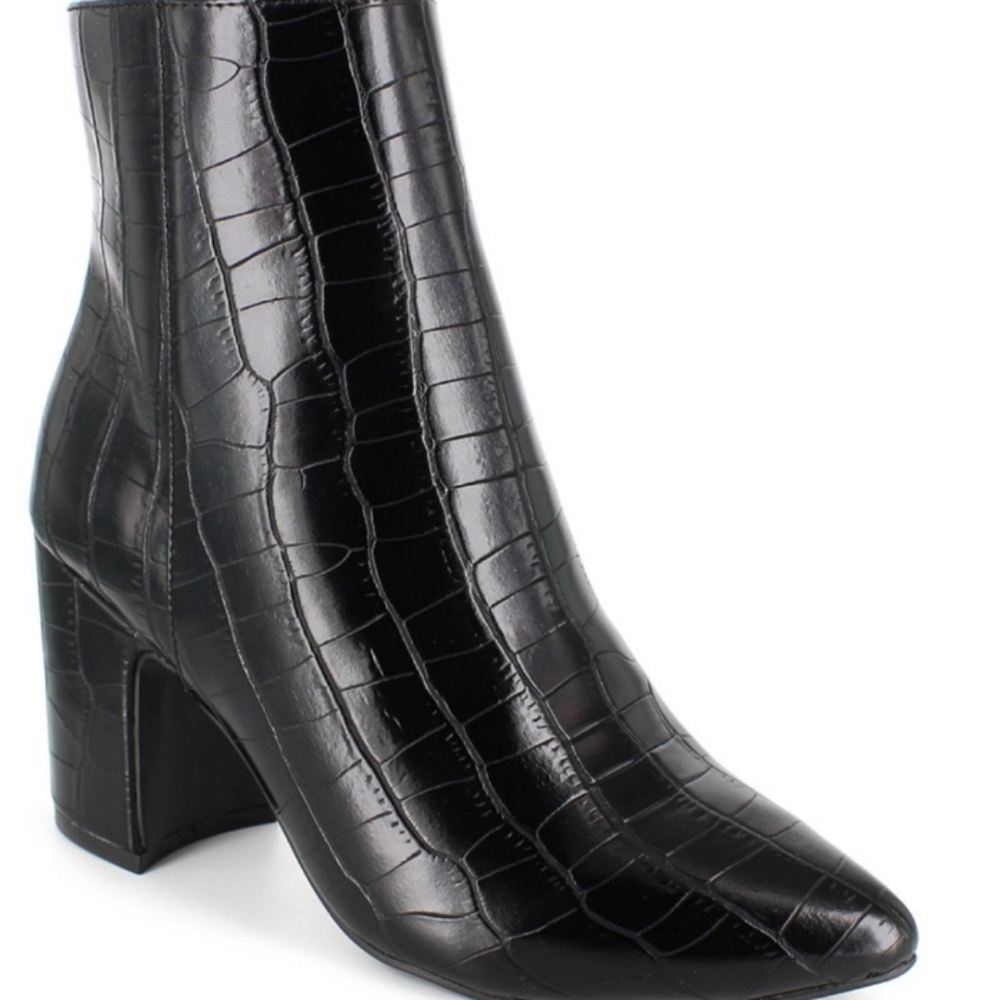 Esprit booties